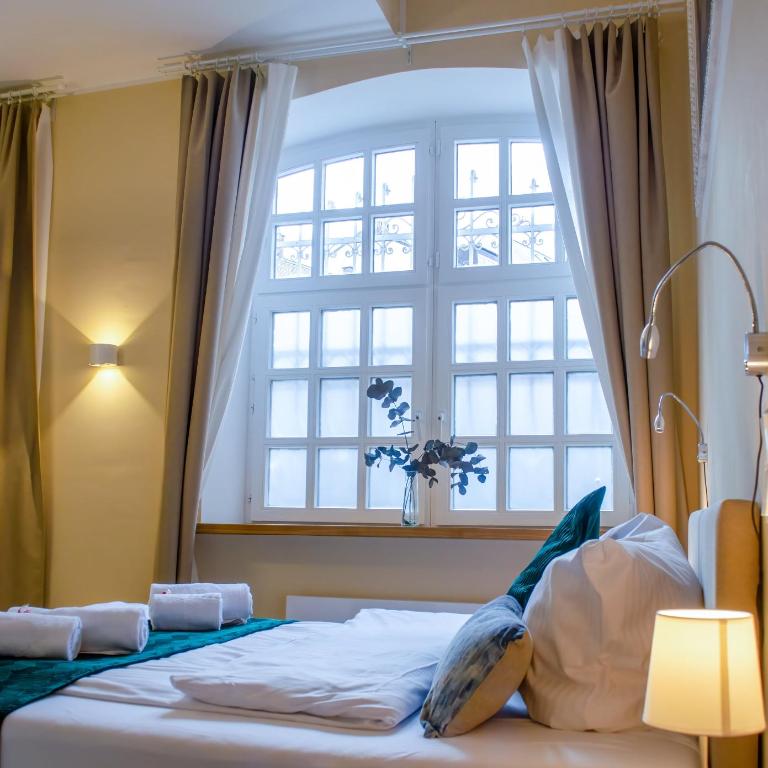 HOMELY STAY Studio 3 - Cozy Self-Check-In Studio in Central Munich - Deluxe Studio mit Queensize-Bett - 5