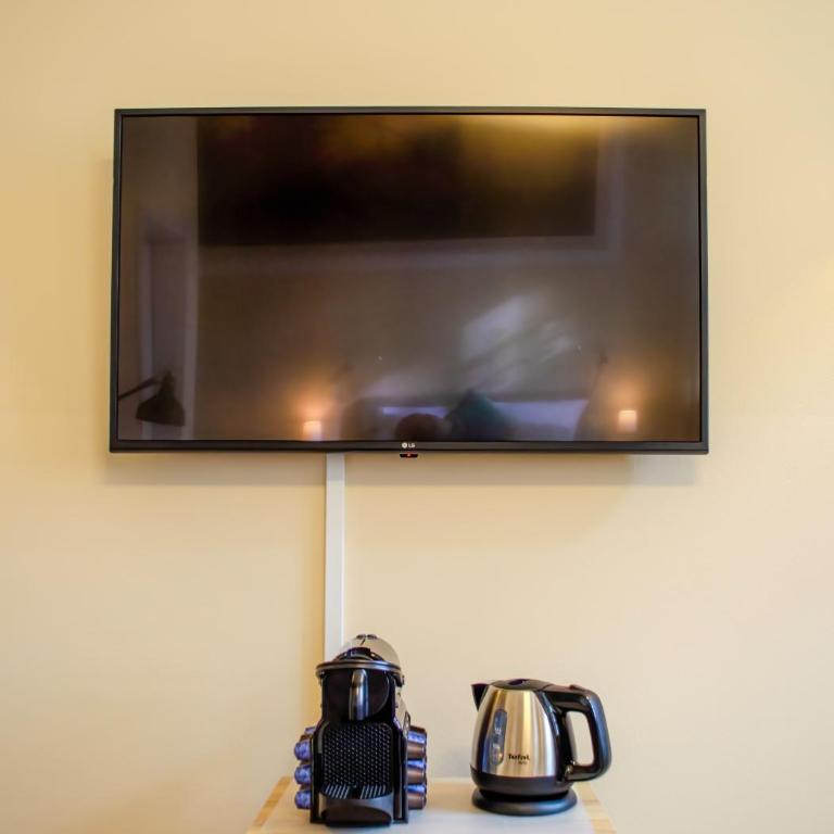 HOMELY STAY Studio 3 - Cozy Self-Check-In Studio in Central Munich - Deluxe Studio mit Queensize-Bett - 12