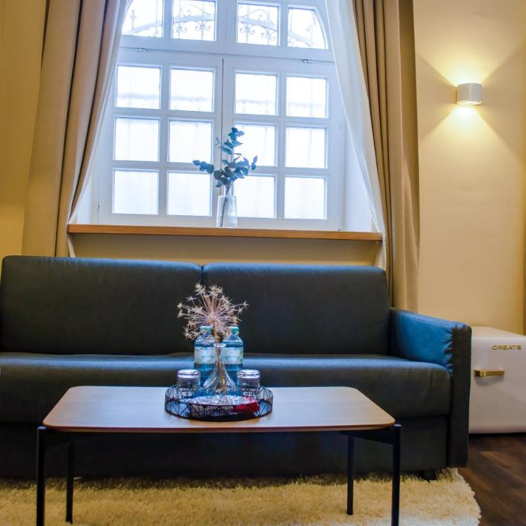 HOMELY STAY Studio 3 - Cozy Self-Check-In Studio in Central Munich - Deluxe Studio mit Queensize-Bett - 9