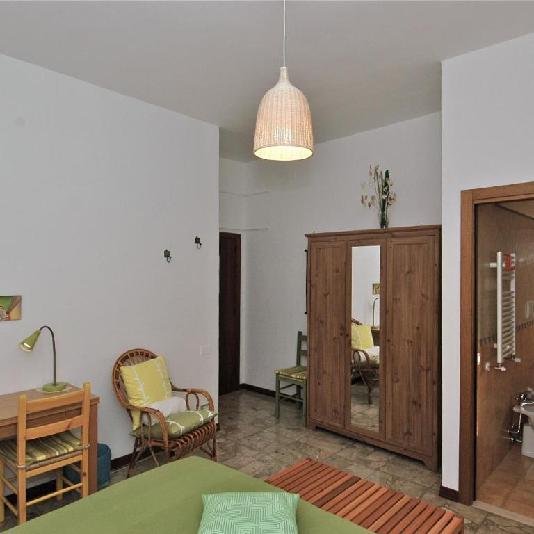 B&B Casa Certosa - Camera Matrimoniale con Bagno Privato - 3