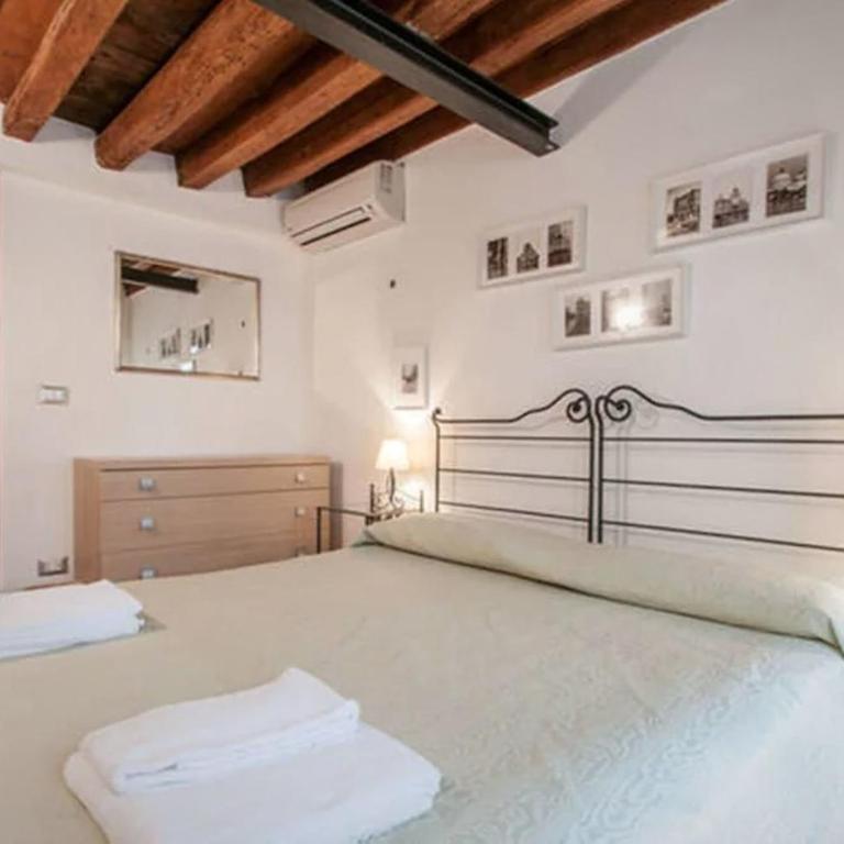 Malu - Two-Bedroom Apartment - 8