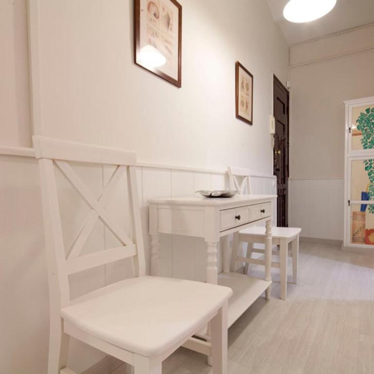 Stay U-nique Apartments Gaudi II - Two-Bedroom Apartment - 23