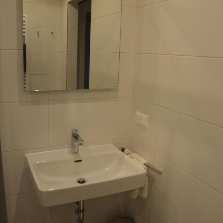 Gasthof Jauk-Hartner - Doppelzimmer mit Terrasse - 3