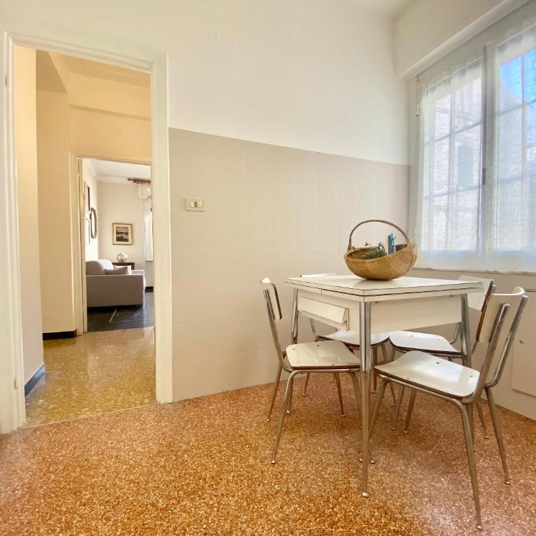 CasaViva- Ampio appartamento nei vicoli di Genova - Appartamento con 2 Camere da Letto - 16