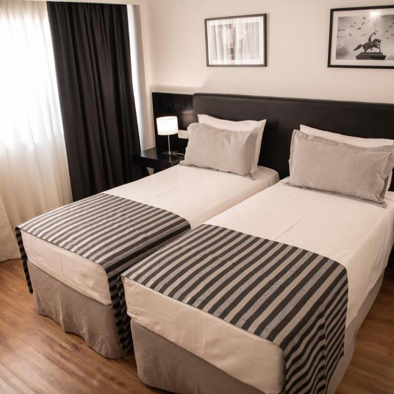 Grand King Hotel - Habitación Doble Clásica - 2 camas - 9
