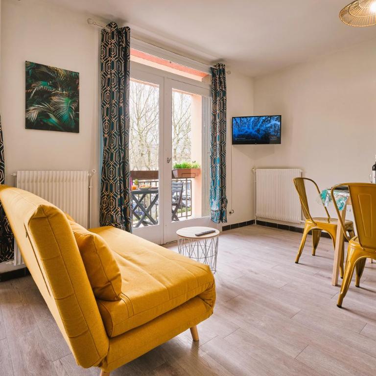 Tout confort ! Climatisation, Centre-ville, Parking, Terrasse, WiFi, Netflix - Apartment - 1