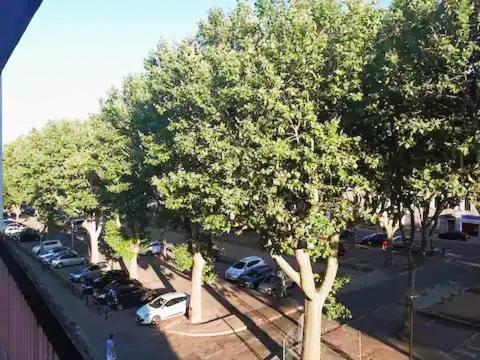 Tout confort ! Climatisation, Centre-ville, Parking, Terrasse, WiFi, Netflix - Apartment - 14