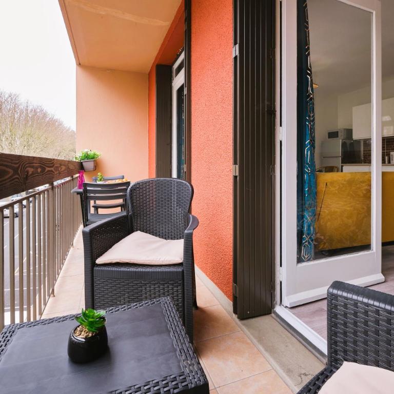 Tout confort ! Climatisation, Centre-ville, Parking, Terrasse, WiFi, Netflix - Apartment - 19