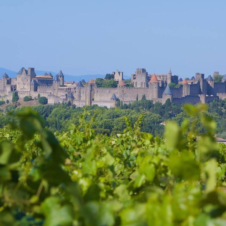 Tout confort ! Climatisation, Centre-ville, Parking, Terrasse, WiFi, Netflix - Apartment - 45