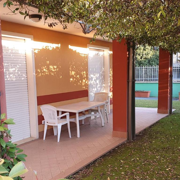 Ferretti Residence Garda Palace - Appartamento con 1 Camera da Letto e Vista Giardino - 1