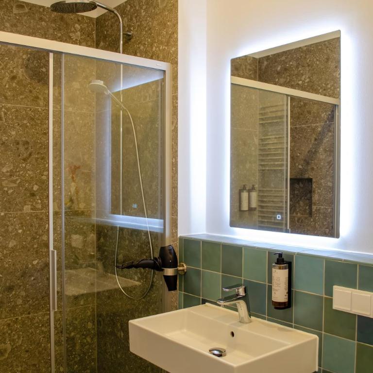 HOMELY STAY Studio 8 - Relaxed Self-Check-In room in Munich - Estudio - 17