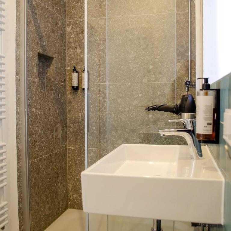 HOMELY STAY Studio 8 - Relaxed Self-Check-In room in Munich - Estudio - 18