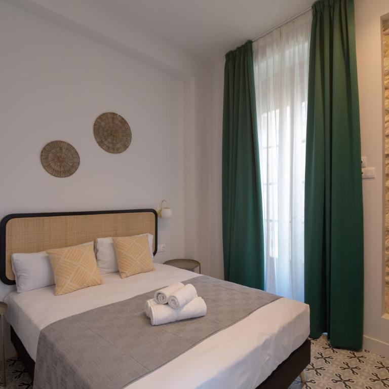 Apartamentos Teatro by Be Alicante - One-Bedroom Apartment - 1