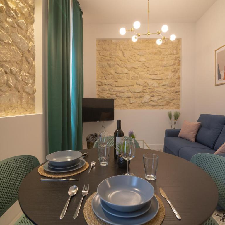 Apartamentos Teatro by Be Alicante - One-Bedroom Apartment - 5