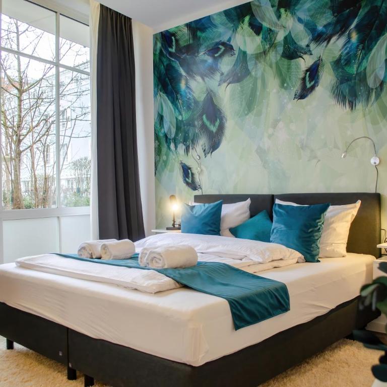 HOMELY STAY Studio 9 - Stylish & Convenient Self-Check-In Studio in Munich - Deluxe Studio mit Kingsize-Bett - 2