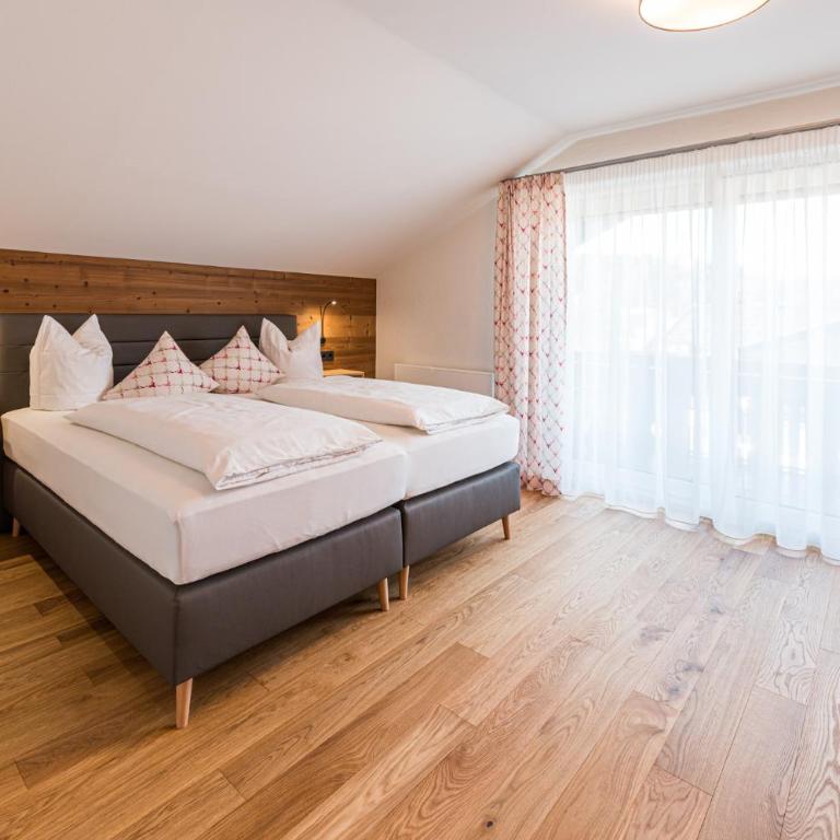 Oberstdorfer Ferienwelt - Superior Ferienwohnung mit 2 Schlafzimmern und Südbalkon - 12