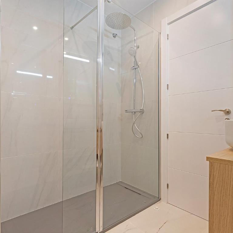 Divina Home Pool side Apartment - Apartamento con vistas a la piscina - 20