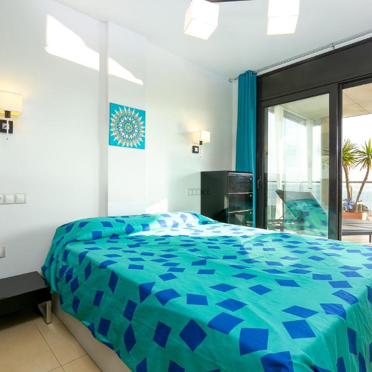 V011 - MARITIM - Roses - Two-Bedroom Apartment - 9