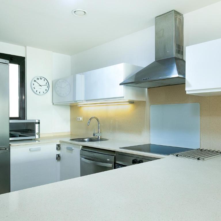 V011 - MARITIM - Roses - Two-Bedroom Apartment - 6