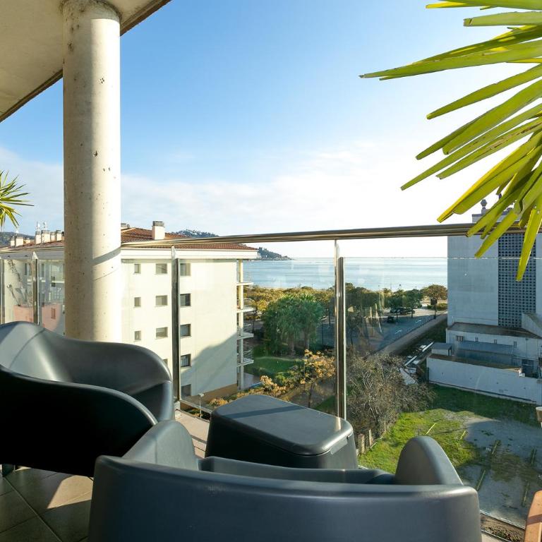 V011 - MARITIM - Roses - Two-Bedroom Apartment - 16