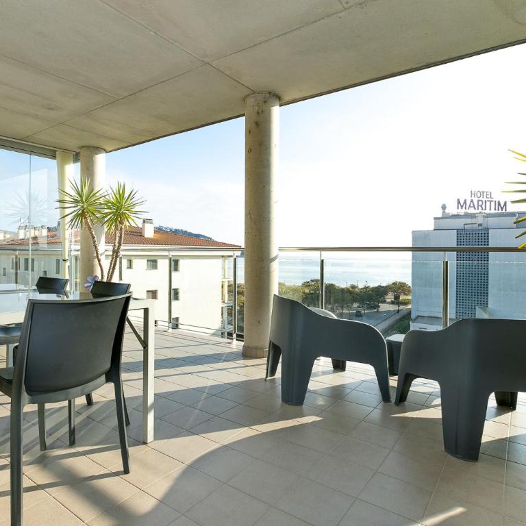 V011 - MARITIM - Roses - Two-Bedroom Apartment - 15