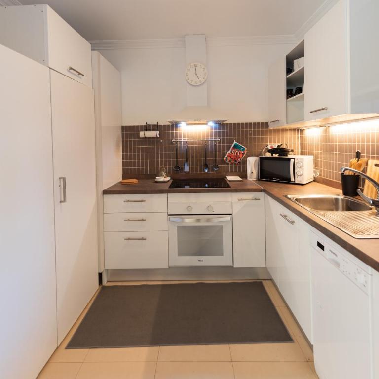 El Buen Retiro - Two-Bedroom House - 11