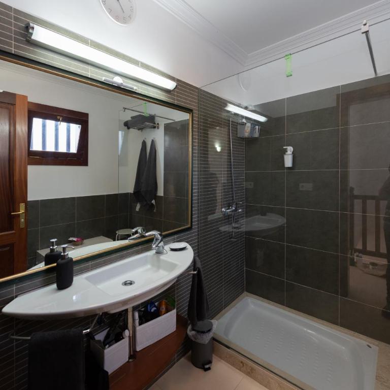 El Buen Retiro - Two-Bedroom House - 20