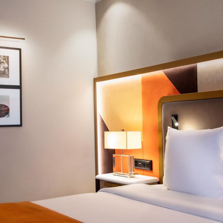 Hotel Bristol - Chambre Classique Unique Rénovée de 22-24 m2 - 7