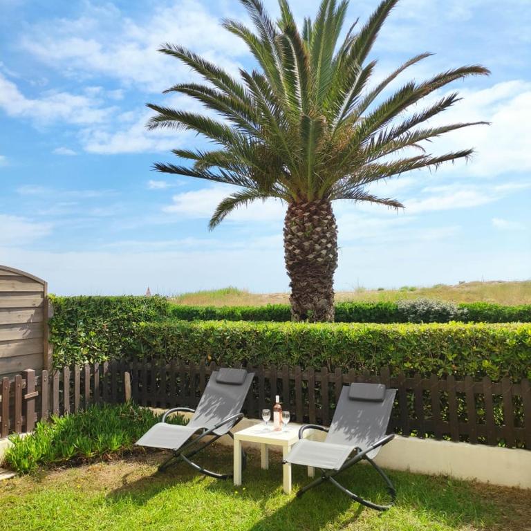 LES CAPITELLES 5 - Accès direct à la plage depuis le jardin - T2 avec cabine - 6 pers - jardin - Piscine - parking - Appartamento con 2 Camere da Letto - 22