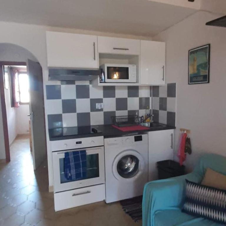 LES BOUGAINVILLIERS - Appt 4 pers Vue dégagée proche plage - Parking - Two-Bedroom Apartment - 4