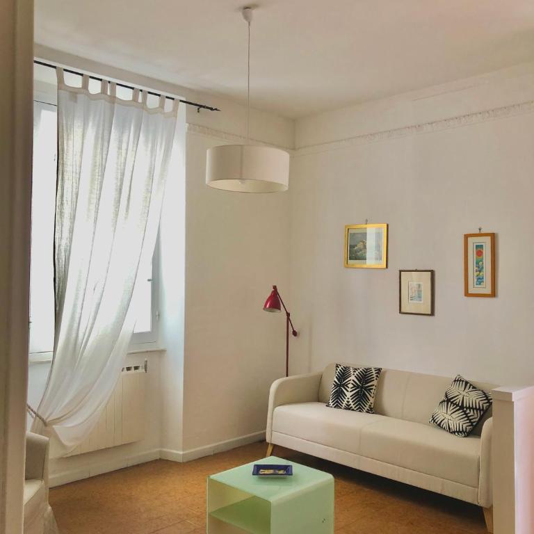 La Casa dei Fiori - Two-Bedroom Apartment - 43