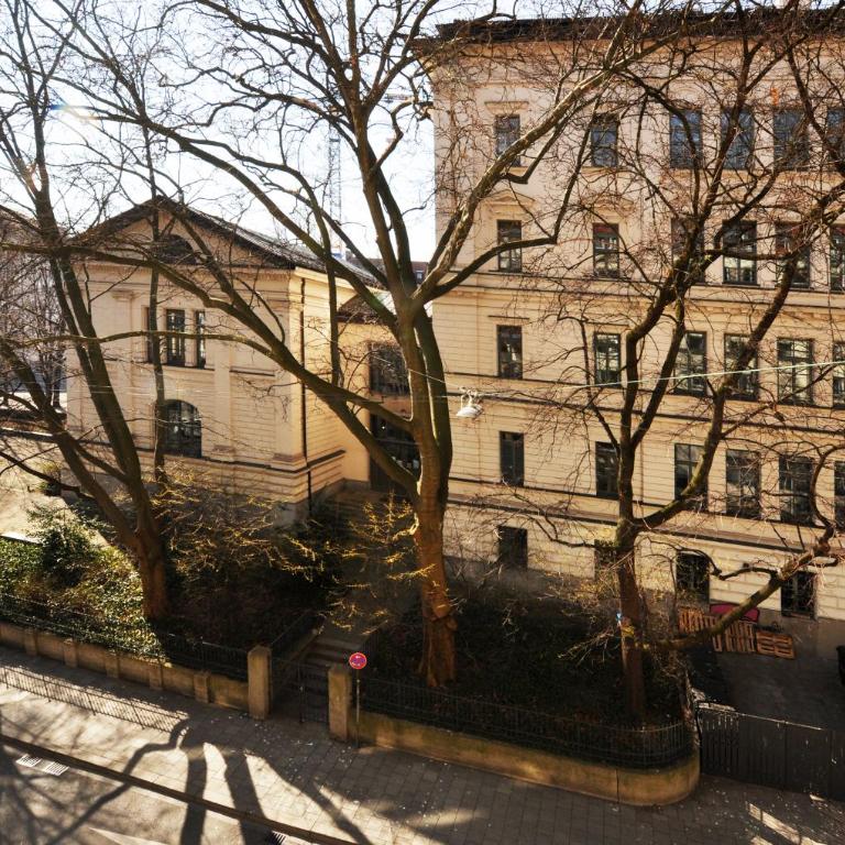 Hotel Altmünchen by Blattl - Habitación Triple Clásica - 17