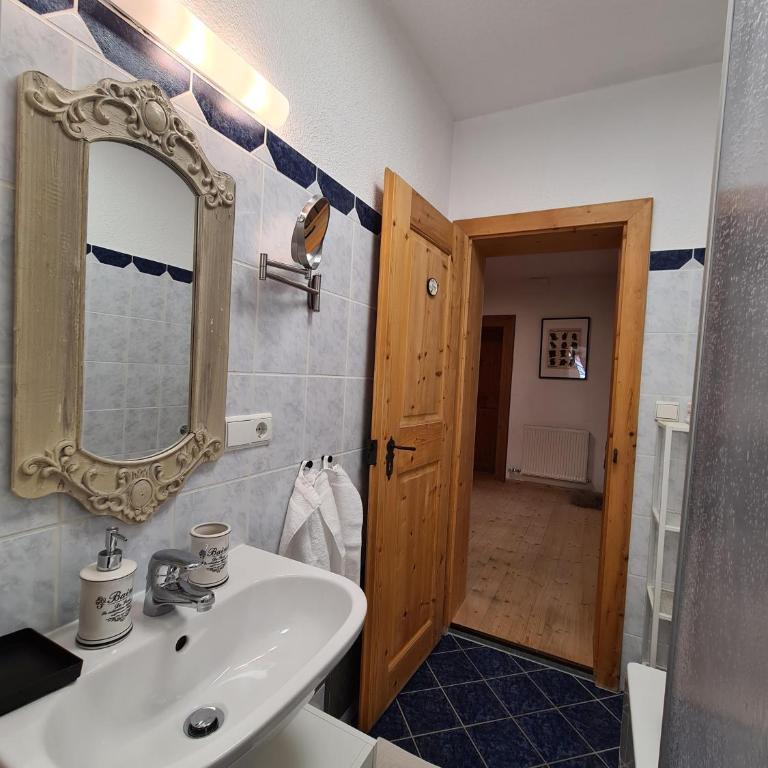 Pulvererhof - Apartment mit 2 Schlafzimmern und Badezimmer - 9