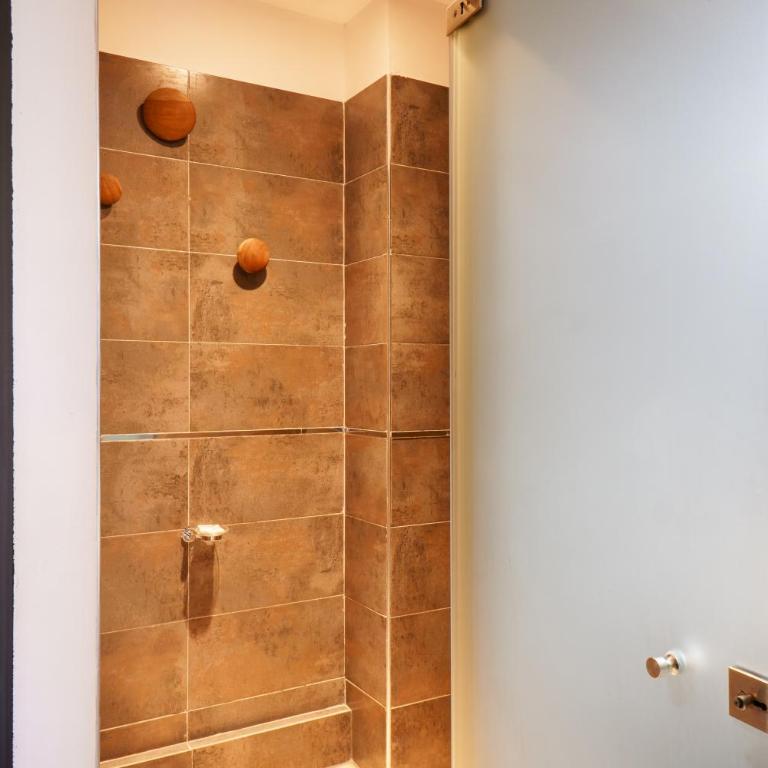 Maria's Hotel - Suite - 5