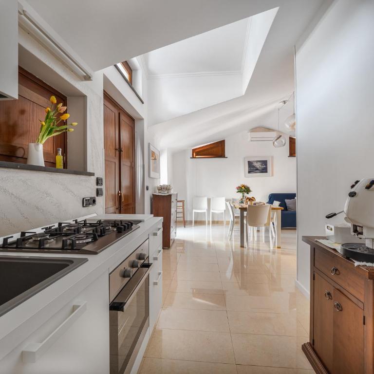 Il Tulipano - Appartamento al centro di Vico Equense - Appartamento con 2 Camere da Letto - 7