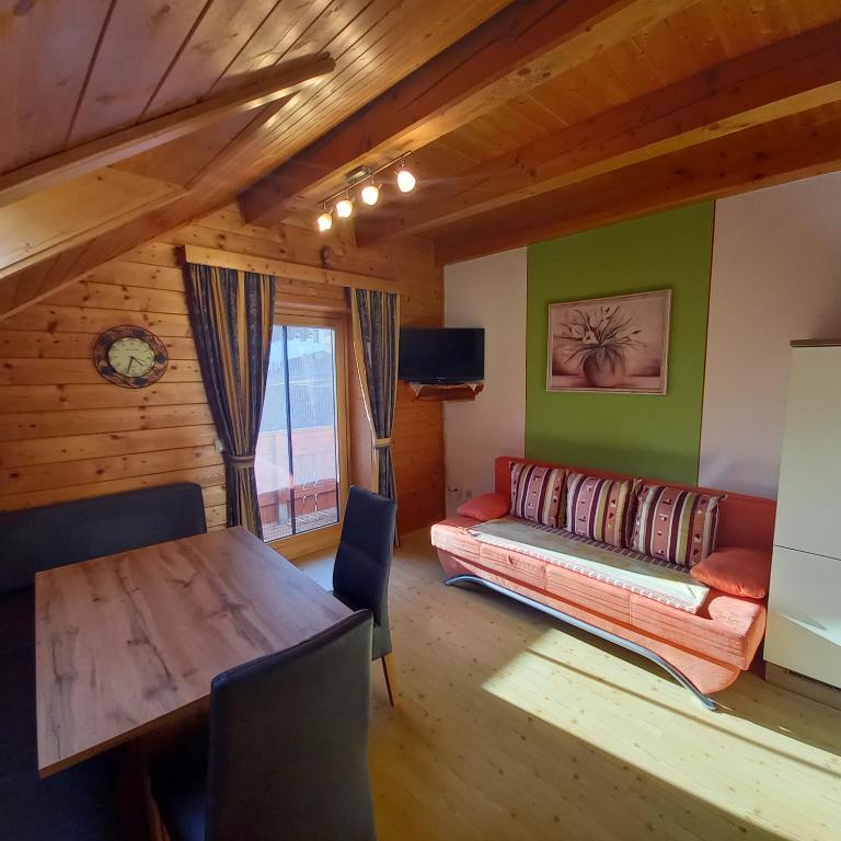 Ferienwohnung Gänser - Apartment mit 2 Schlafzimmern und Bergblick - 4