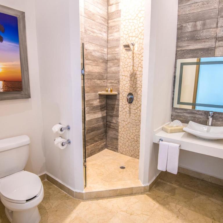 Wyndham Alltra Playa del Carmen Adults Only All Inclusive - Suite Principal Premium de 1 dormitorio con 1 cama extragrande - Frente al mar - 7