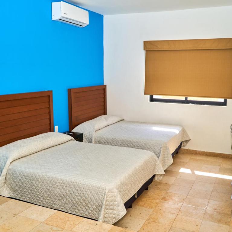 Loft Sabalo - Pet Friendly - Double Room with Two Double Beds - 4