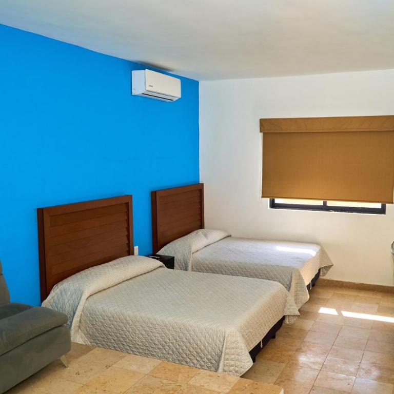 Loft Sabalo - Pet Friendly - Double Room with Two Double Beds - 9