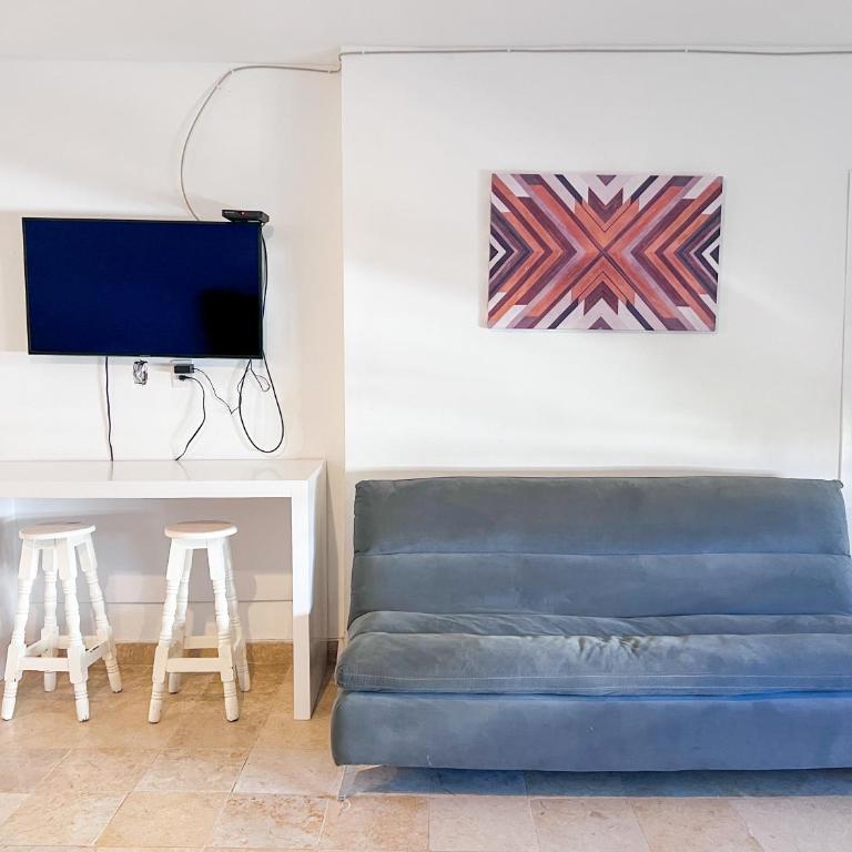 Loft Sabalo - Pet Friendly - Double Room with Two Double Beds - 11