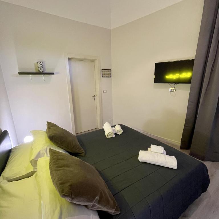4 Balconi rooms Paladini B&B e appartamenti - Camera Matrimoniale con Bagno Privato - 13