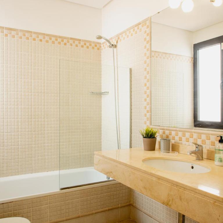 VILLA ORCADES CLOSE TO TOWN CENTER POOL & A/C - Villa de 2 dormitorios - 12
