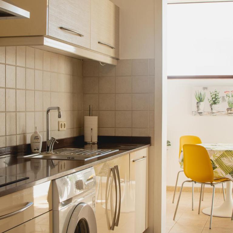 VILLA ORCADES CLOSE TO TOWN CENTER POOL & A/C - Villa de 2 dormitorios - 24