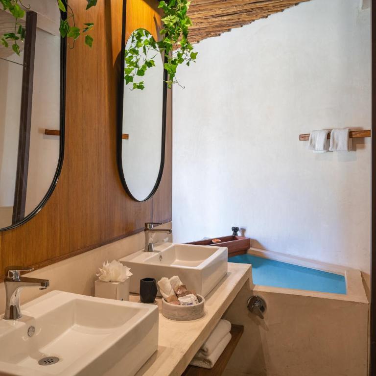 Nerea Tulum - Habitación Deluxe con acceso directo a la piscina - 1 cama extragrande - 1