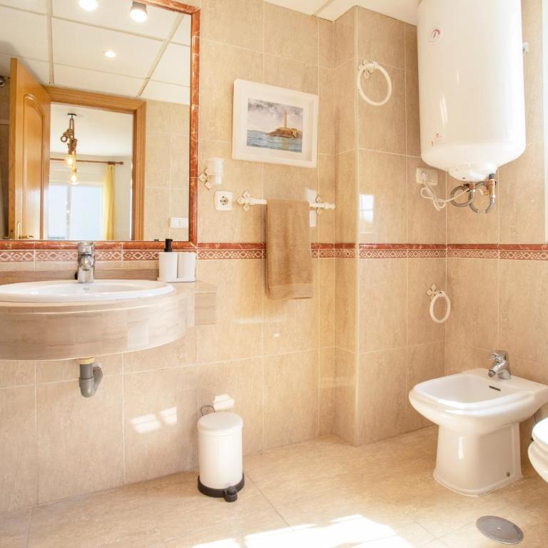 Piso en Vela de Mar - Magníficas vistas de Benalmádena, 4 personas. - Apartment with Sea View - 15