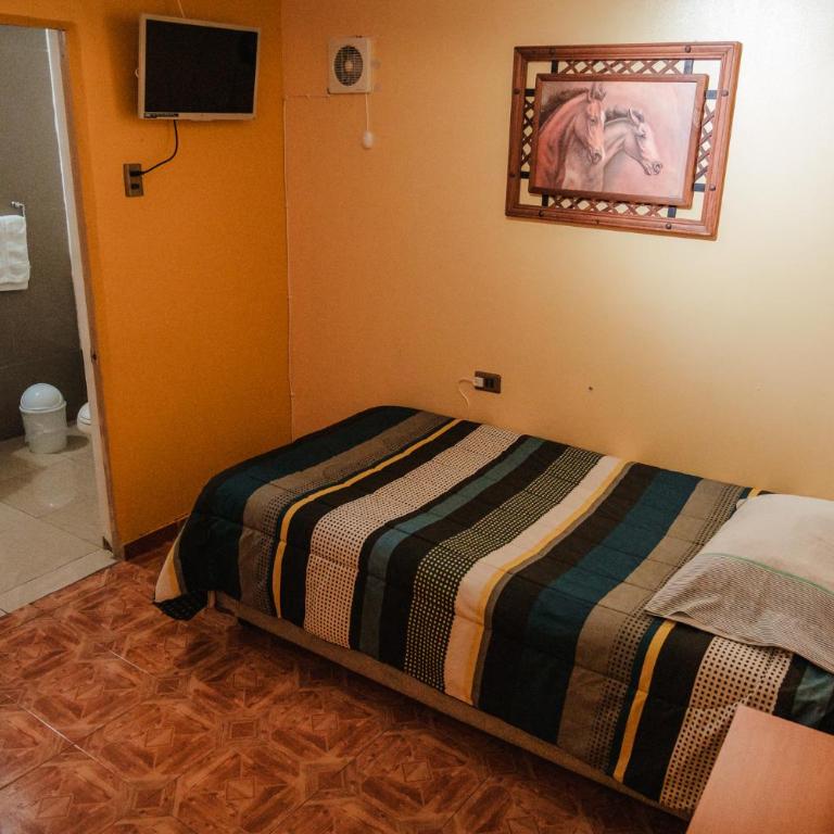 Di Giorgio Hostal - Habitación Individual Pequeña - 2