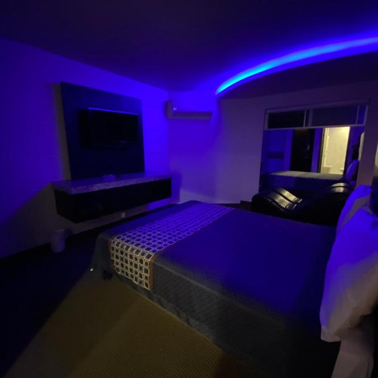 Motel Encuentro - Deluxe Queen Room - 8