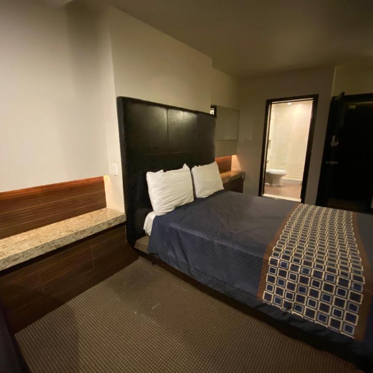 Motel Encuentro - Deluxe Queen Room - 13