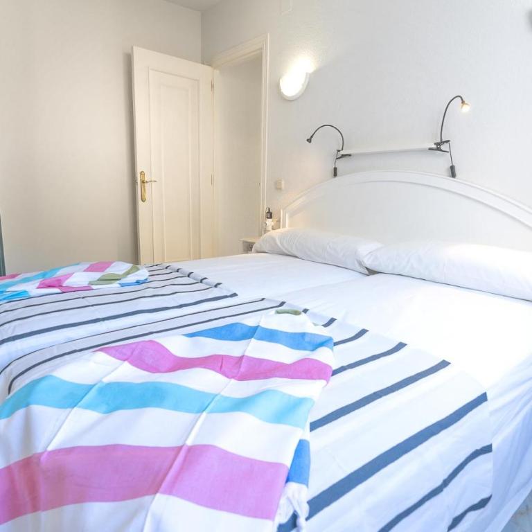 Real View Beach Front - Three-Bedroom Apartment - 28