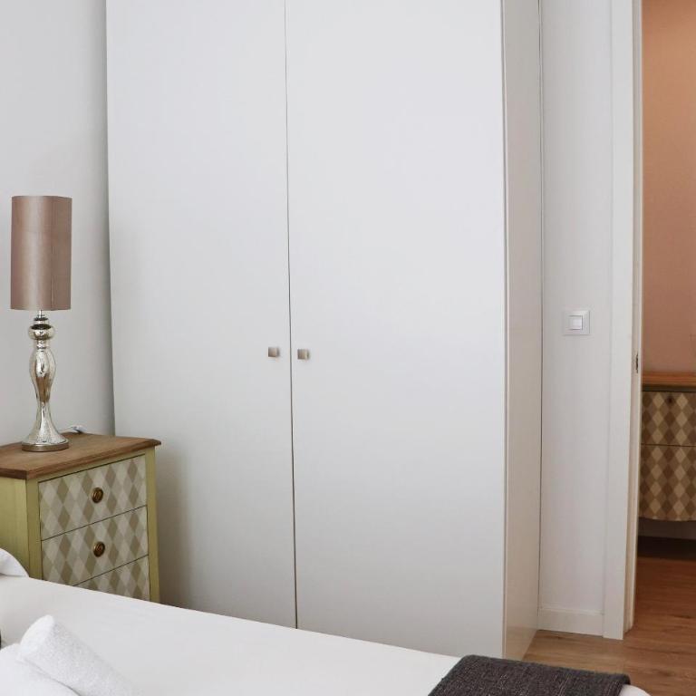 For You Rentals NEW Design Apartment TEMPORAL Puerta del Sol PRE104A - Apartamento de 2 dormitorios - 19